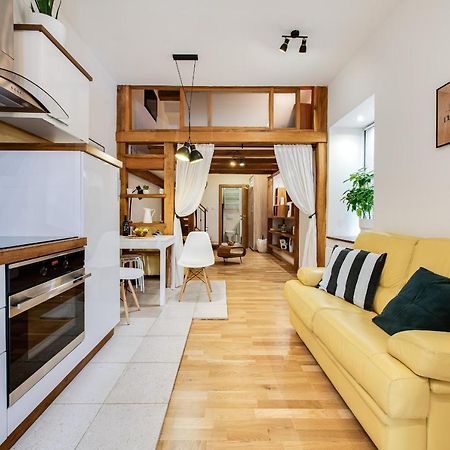 La Guardia Apartment With Free Private Parking Rijeka Buitenkant foto