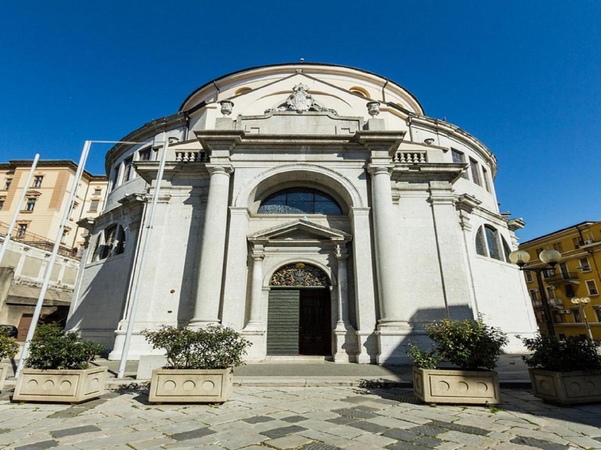 La Guardia Apartment With Free Private Parking Rijeka Buitenkant foto