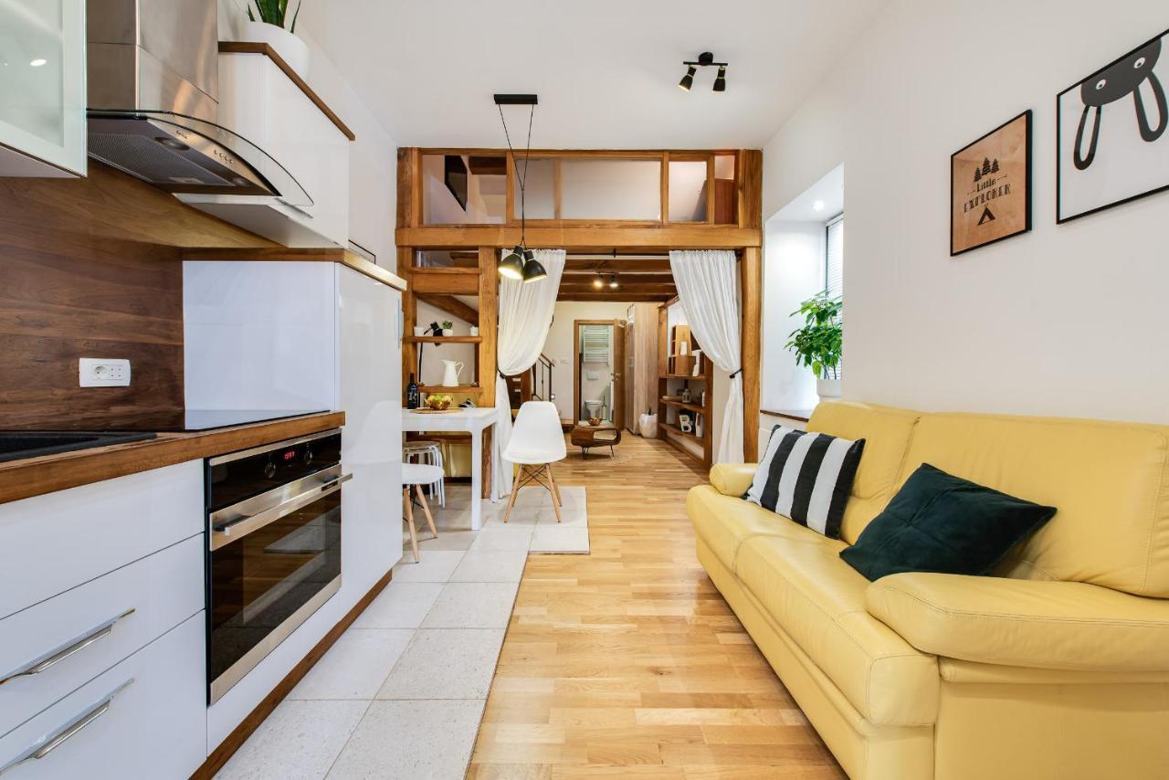La Guardia Apartment With Free Private Parking Rijeka Buitenkant foto