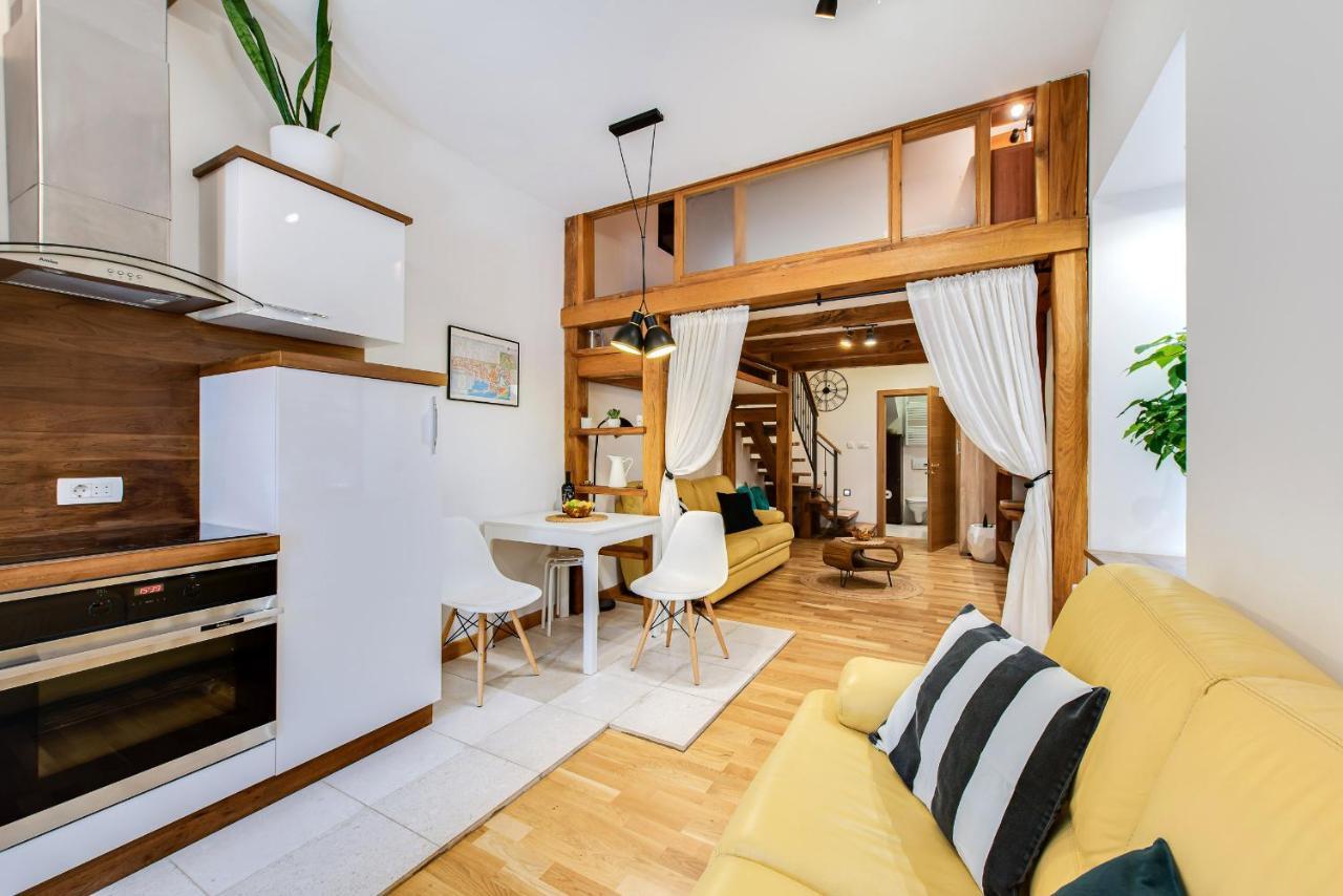La Guardia Apartment With Free Private Parking Rijeka Buitenkant foto