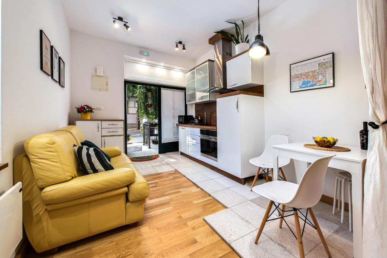 La Guardia Apartment With Free Private Parking Rijeka Buitenkant foto
